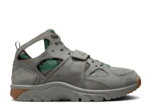 AIR TRAINER HUARACHE X CORTEIZ "PEWTER"