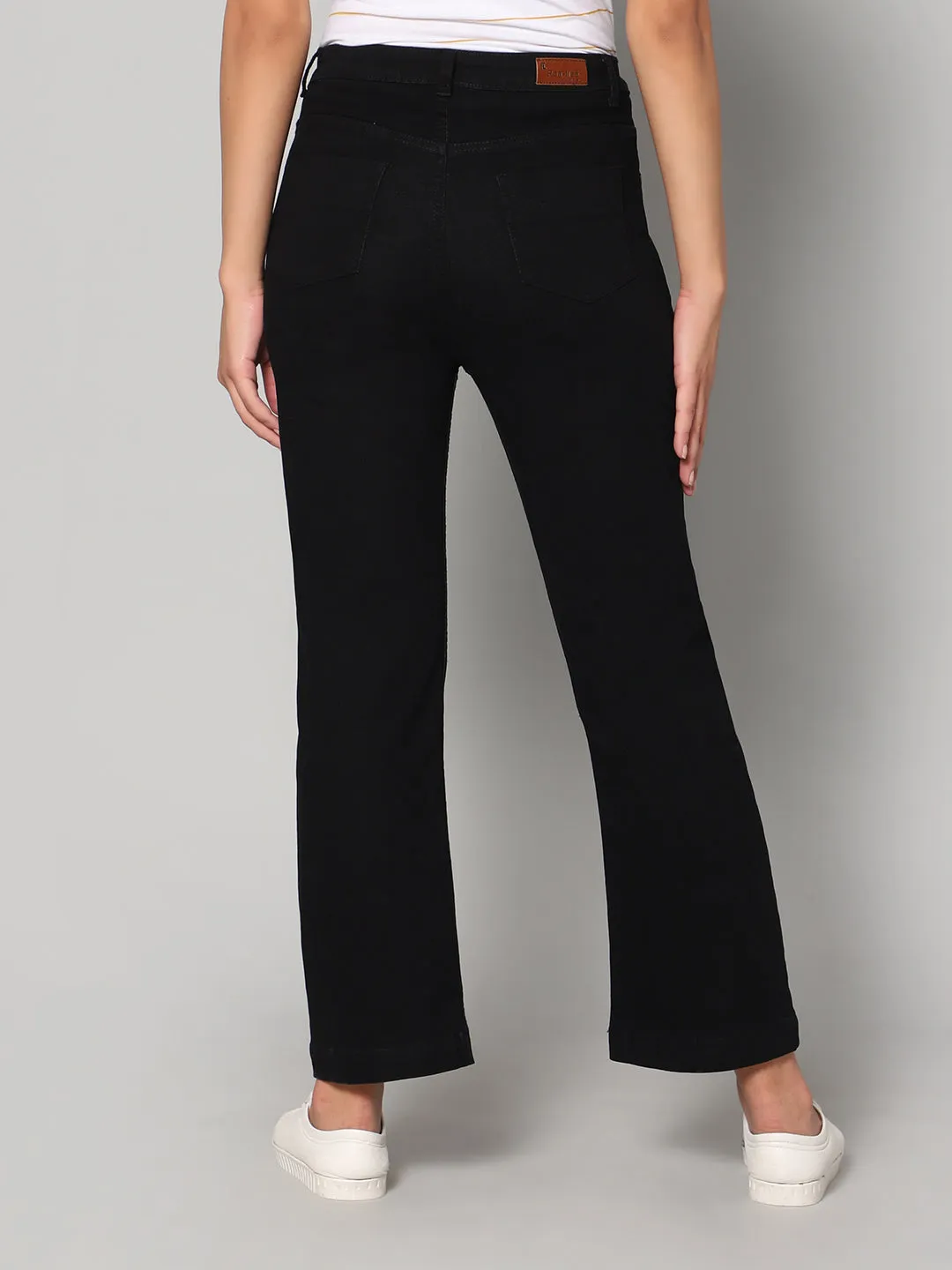 Blue Bootcut High rise Jeans with Insert Pockets