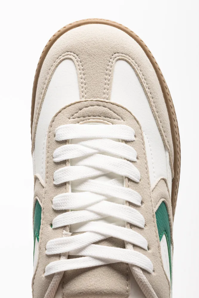 Court Sneakers White