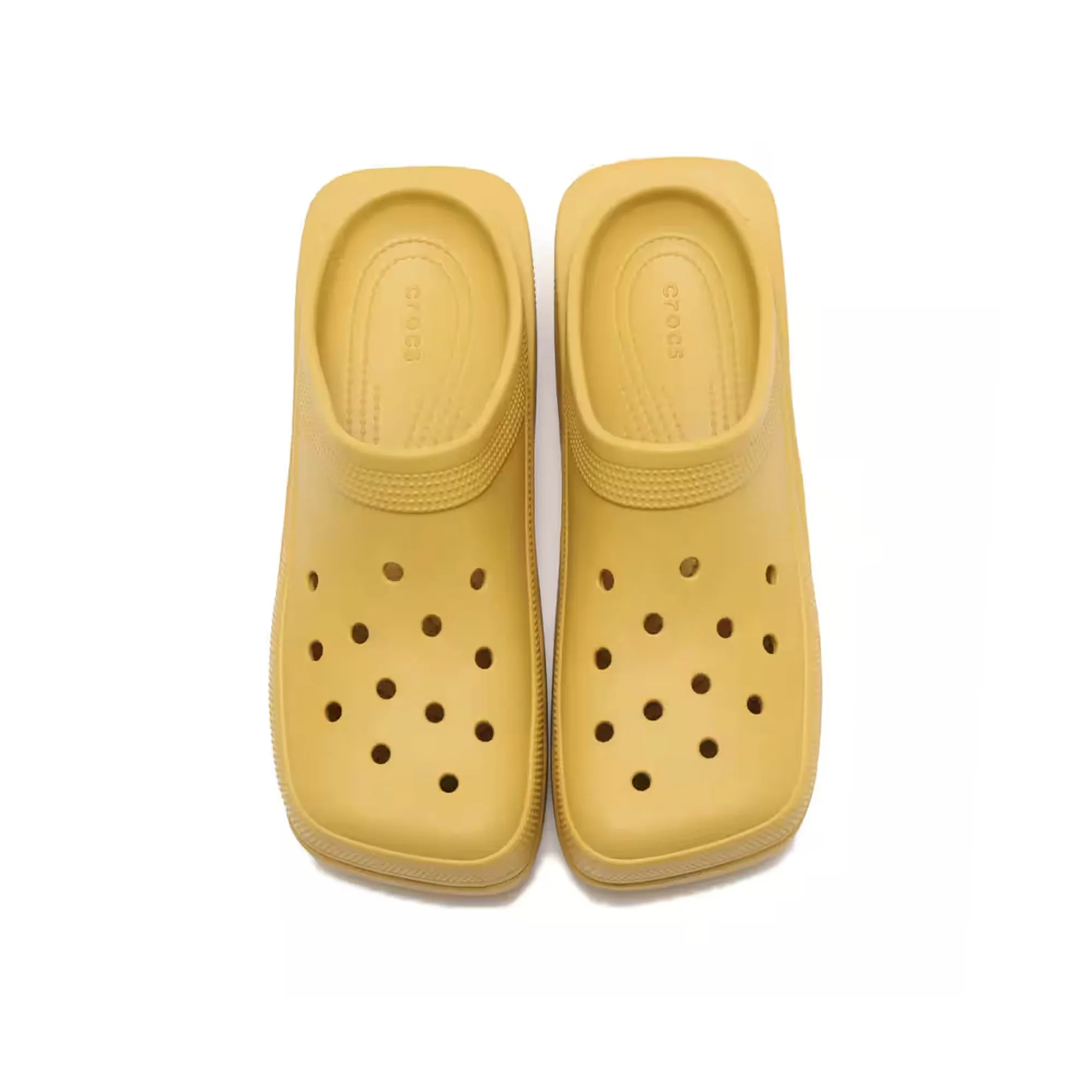 Crocs Classic Blunt Toe Clogs