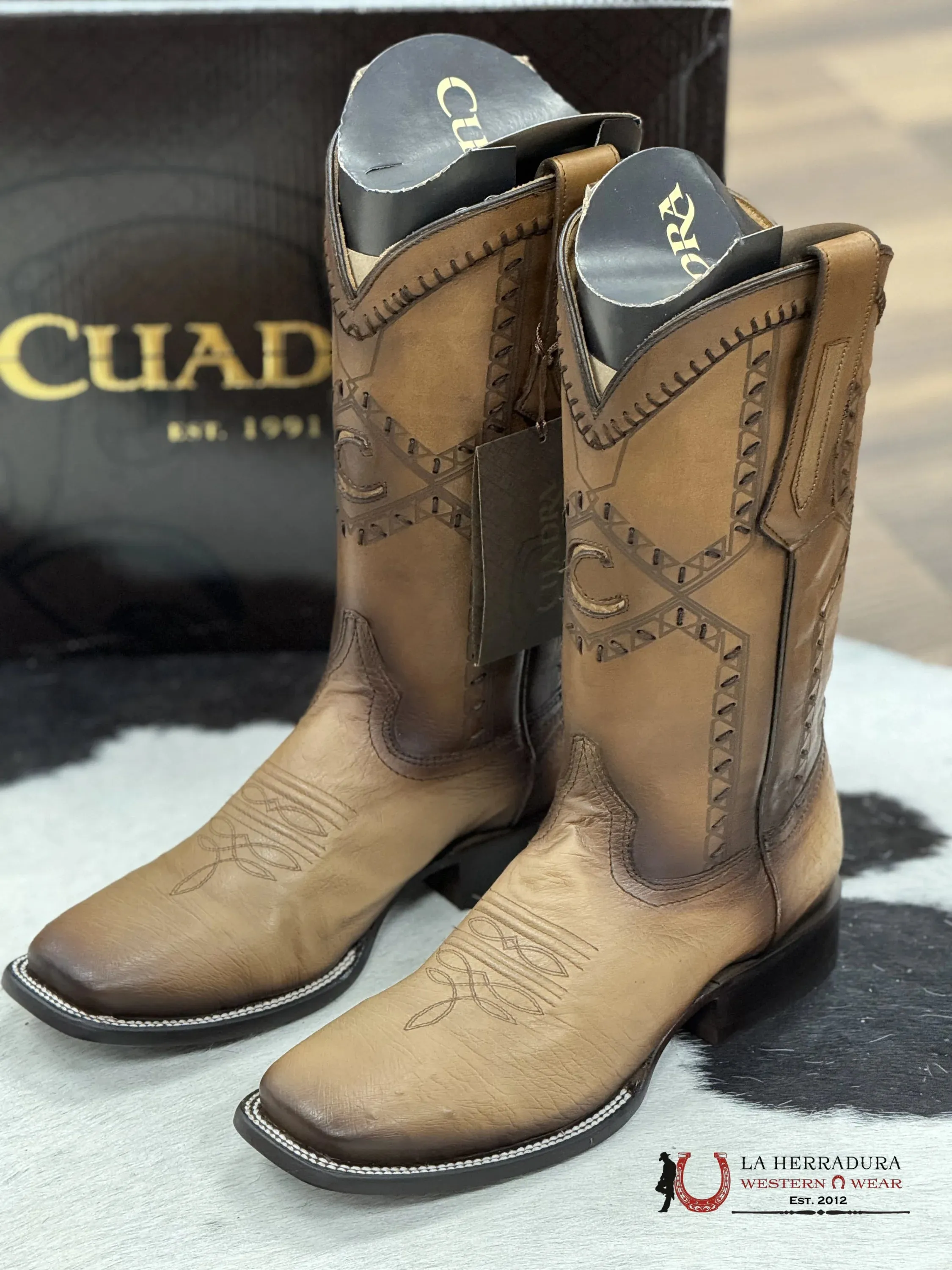 CUADRA BOOTS PANZA DE AVESTRUZ FLAME ORIX LASER & WOVEN SQUARE TOE