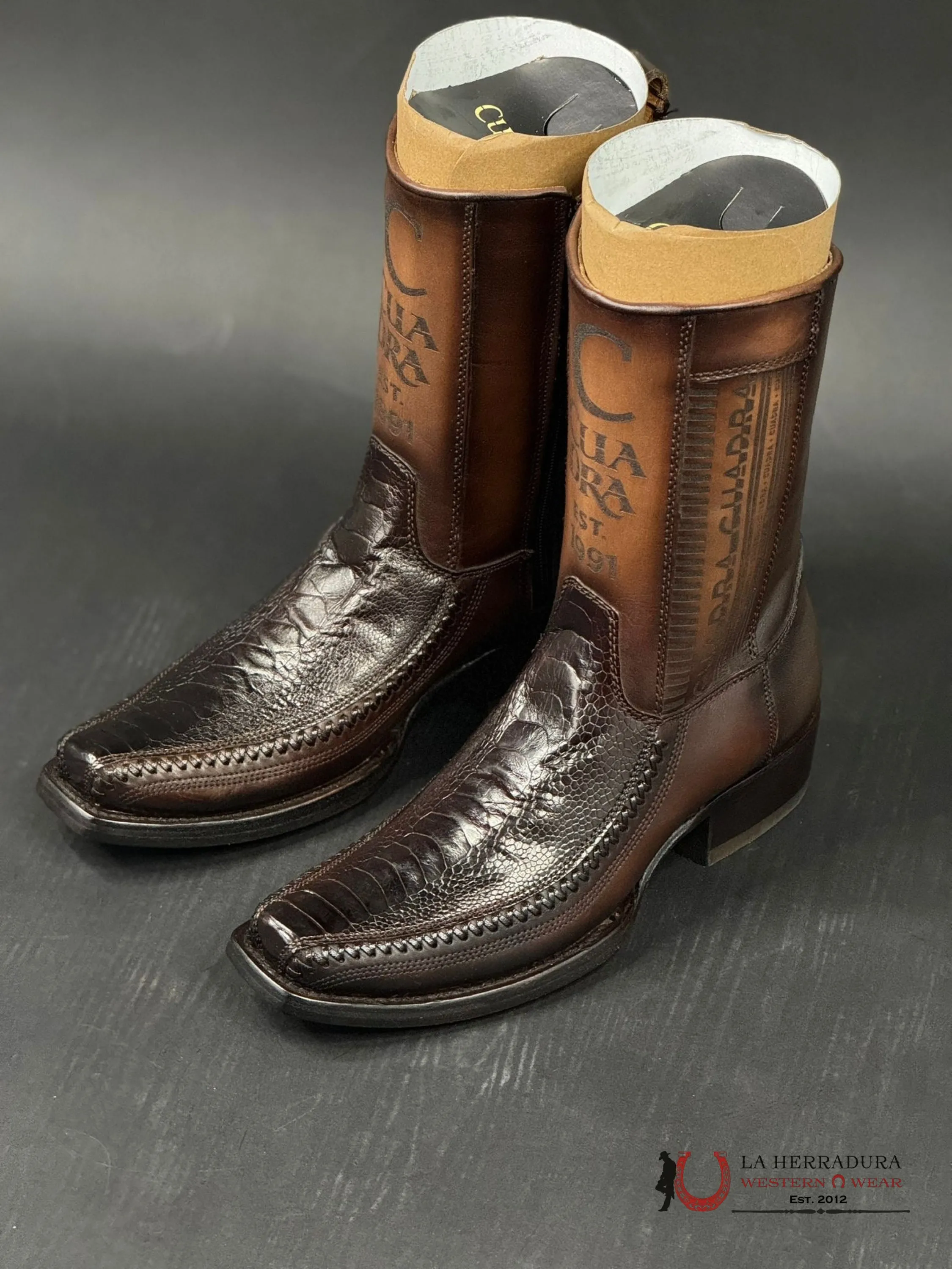 CUADRA SHORT BOOT OSTRICH LEG  LASER & WOVEN NARROW SQUARE TOE PATA DE AVESTRUZ- 1J2KPT