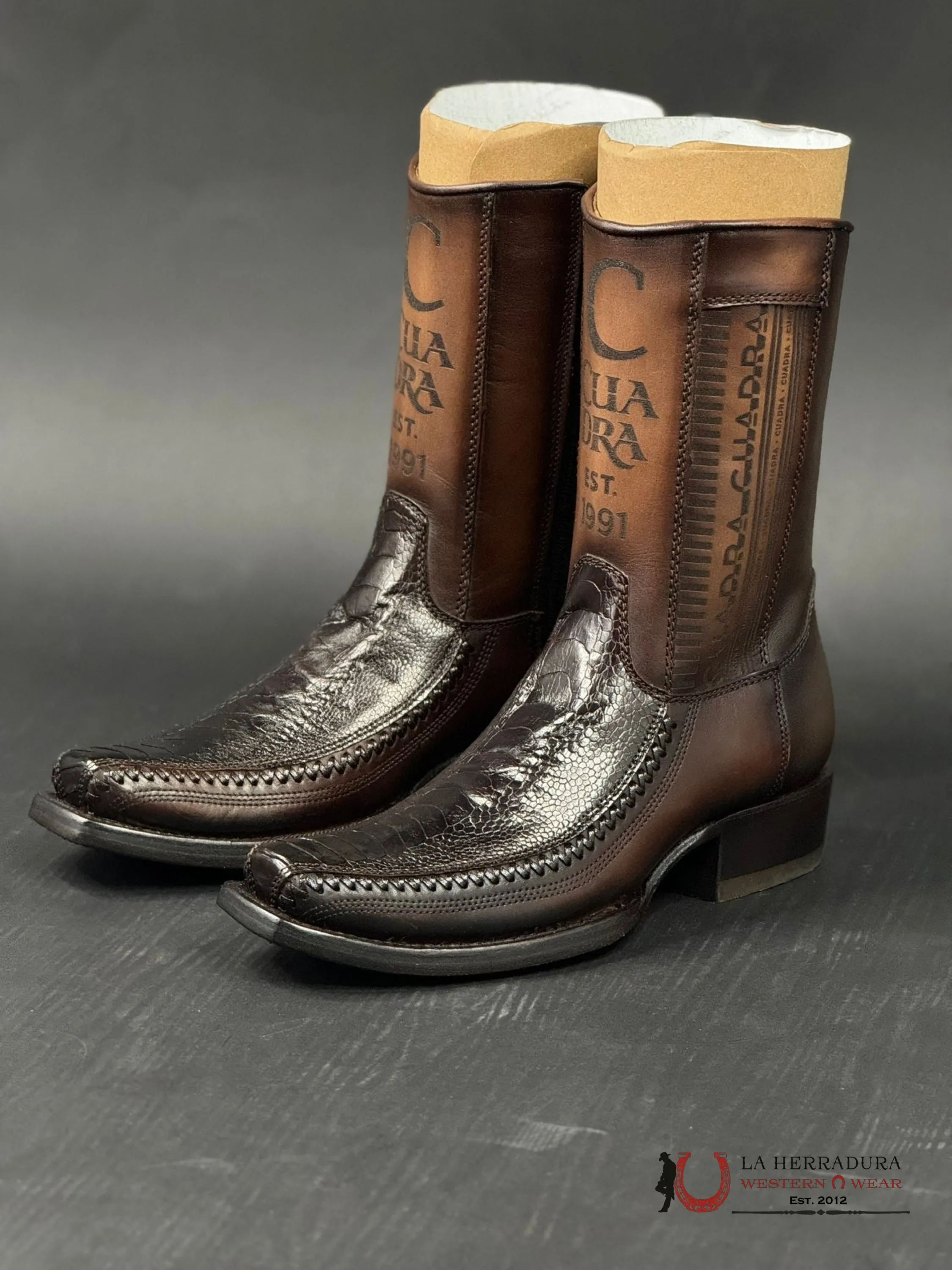 CUADRA SHORT BOOT OSTRICH LEG  LASER & WOVEN NARROW SQUARE TOE PATA DE AVESTRUZ- 1J2KPT