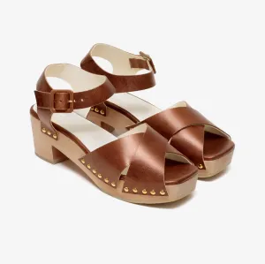 Dora clog copper limited edition