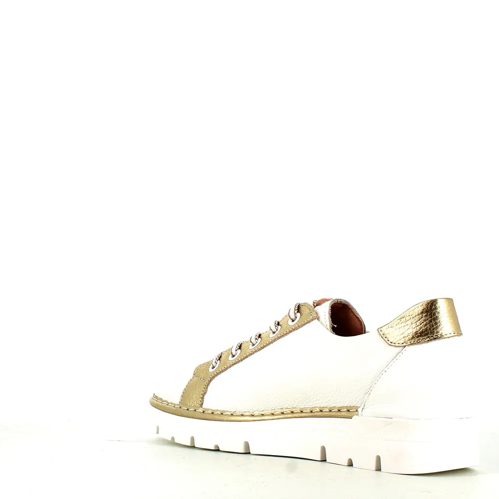 Jose Saenz Laced Trainer White/Gold