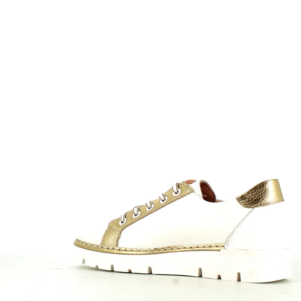 Jose Saenz Laced Trainer White/Gold