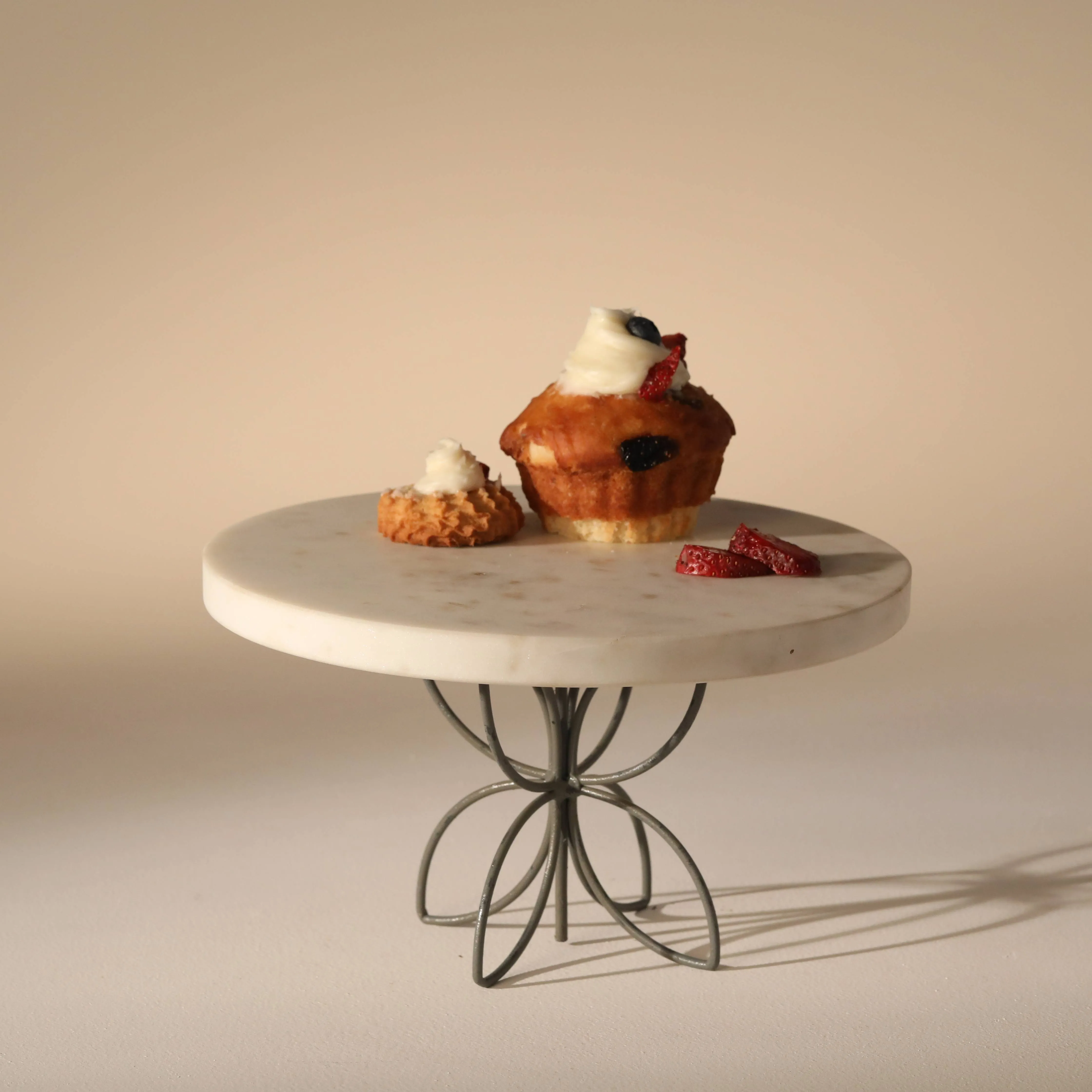 Kawaii Marble Cakestand