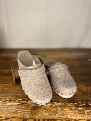 Laine Classic Clog