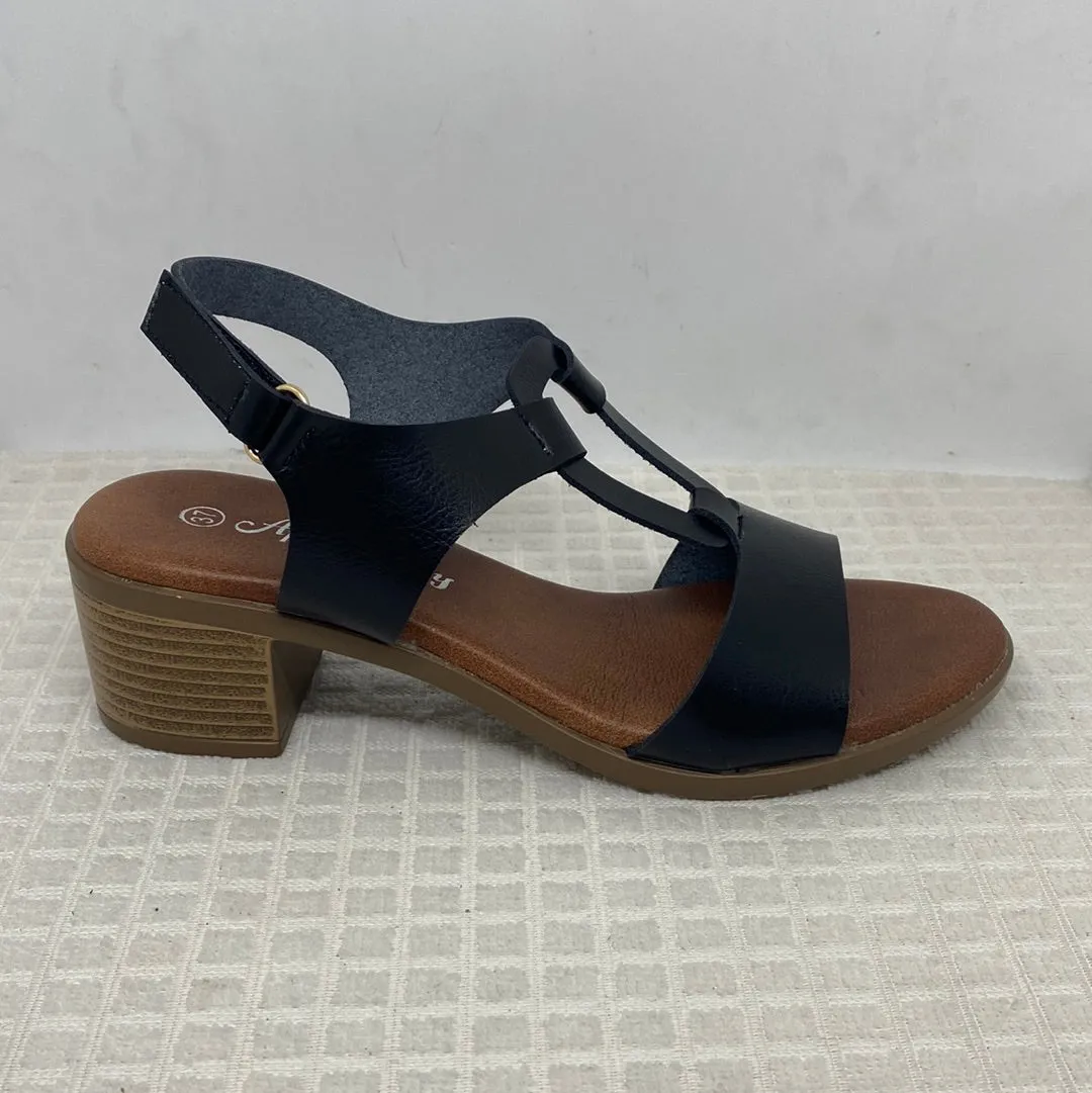 Libra Black