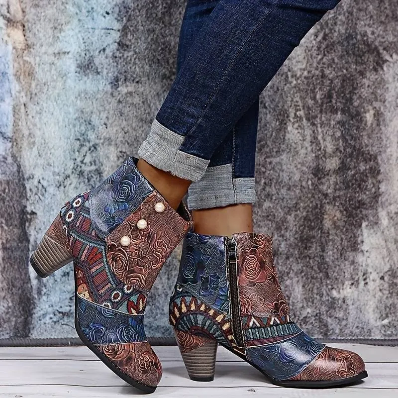 Liena® | Tailored and elegant   boots
