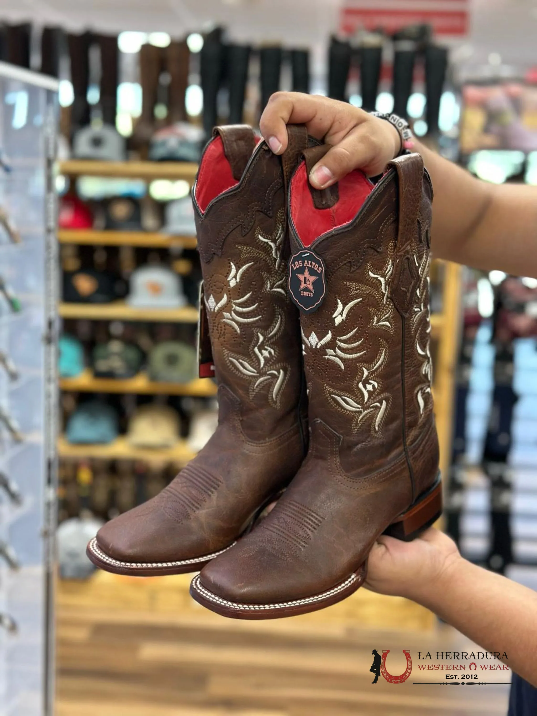 LOS ALTOS RAGE WALNUT WIDE SQUARE TOE
