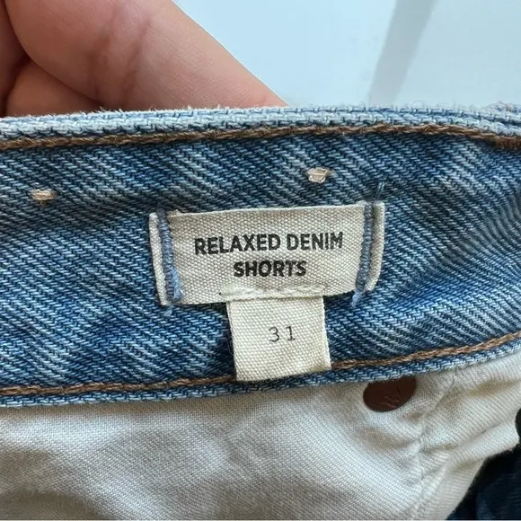 Madewell Distressed Relaxed Denim Jean Shorts in Homecrest Wash- Size 31