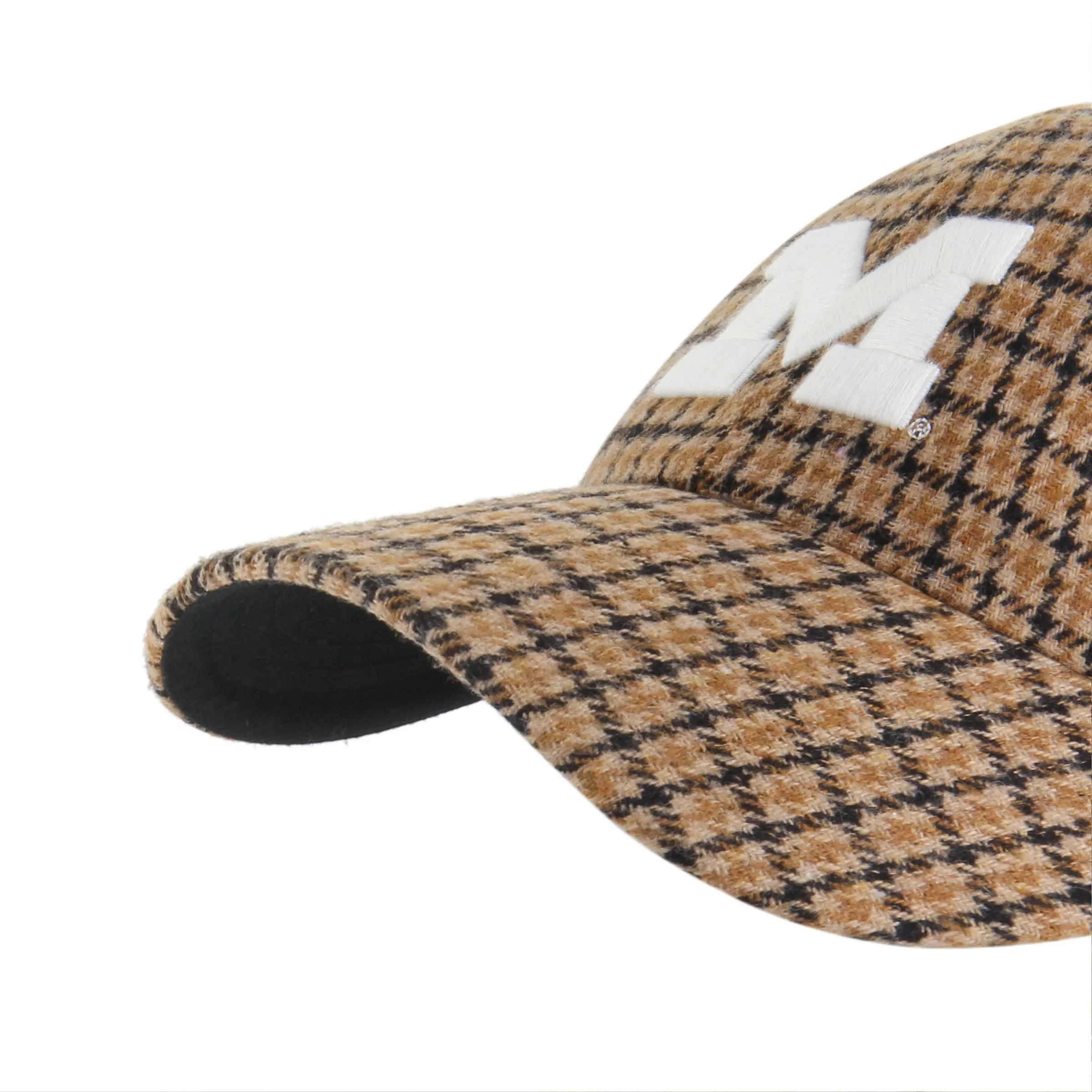 MICHIGAN WOLVERINES SHEPHERDS CHECK '47 CLEAN UP
