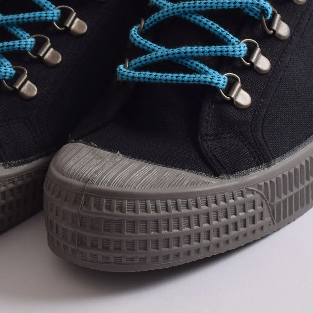 Novesta Star Dribble Hiker Black Grey Boots