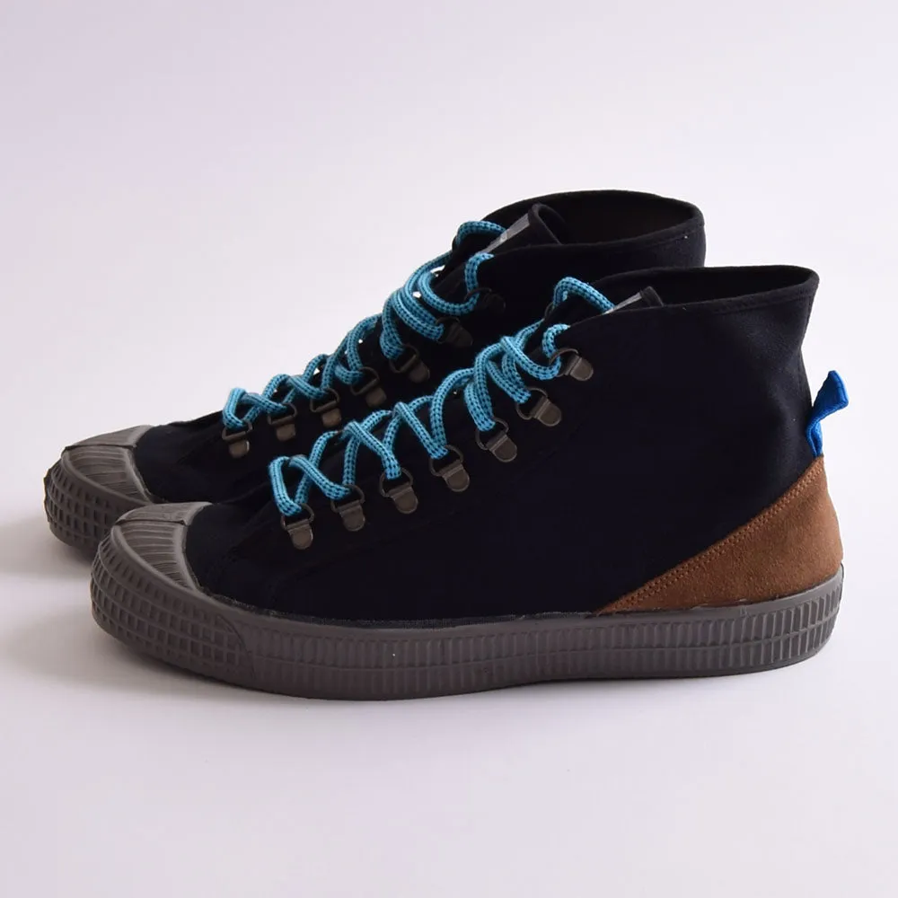 Novesta Star Dribble Hiker Black Grey Boots