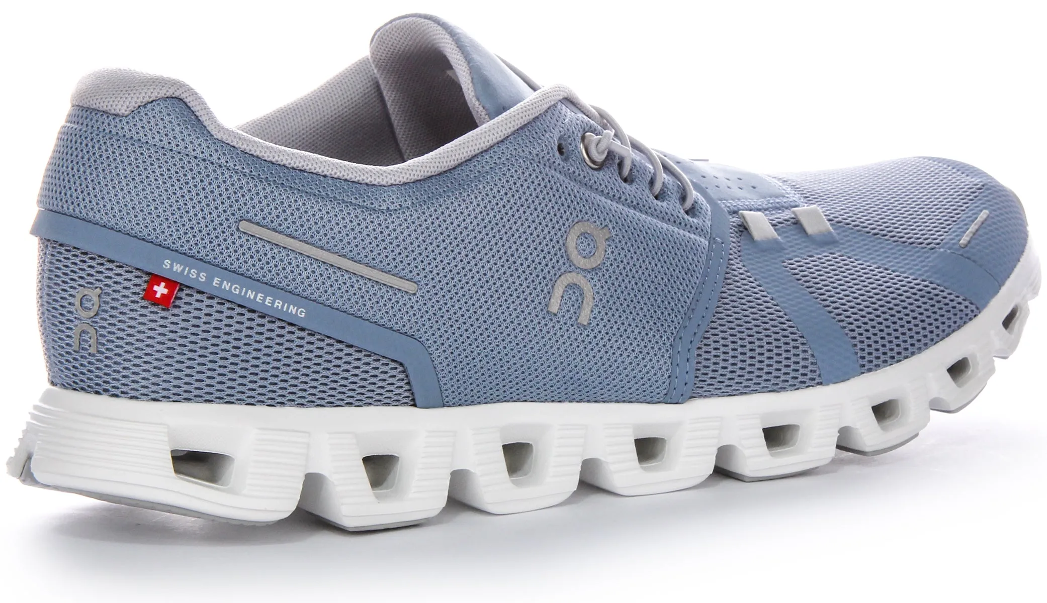 On Running CLOUD 5 In Blue for Men
