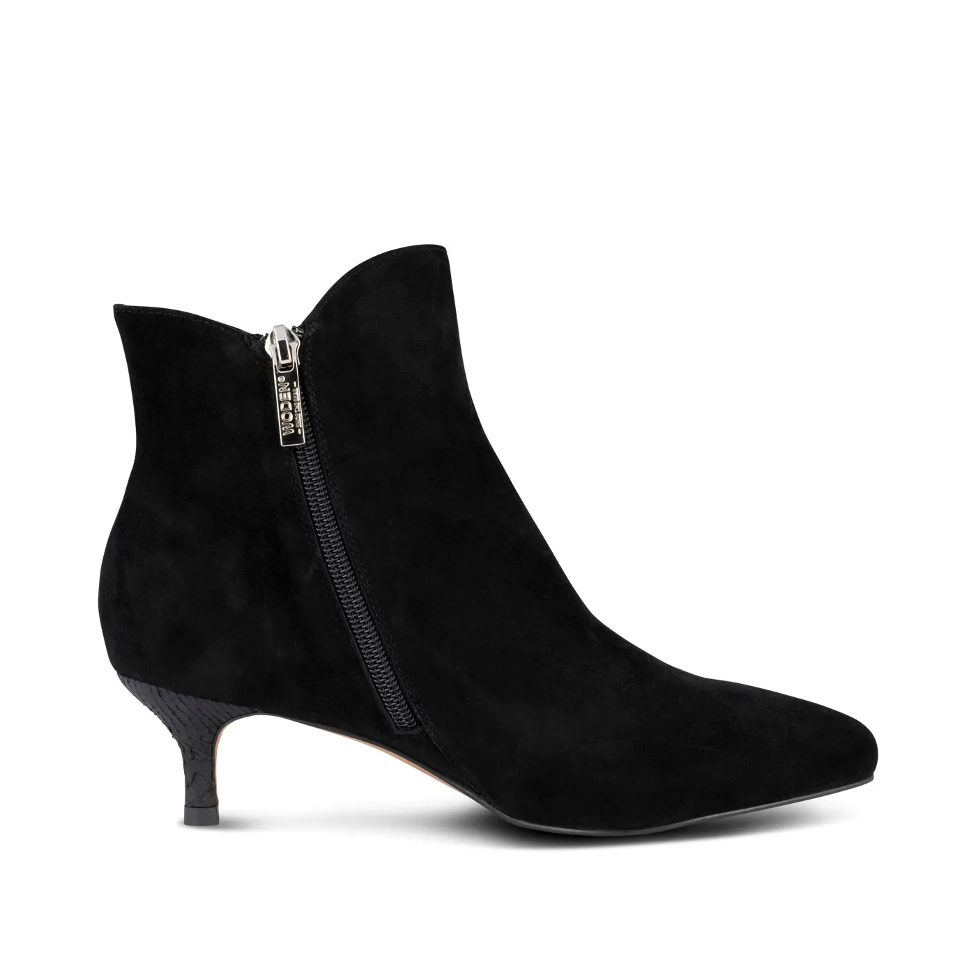 Saga Zip S - Black