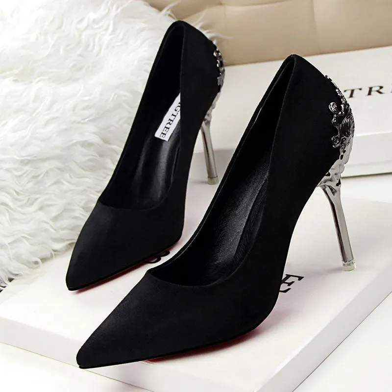 Sexy Women Shoes Red Bottom High Heels Faux Suede Party Pointed Toe High Heel Pumps Ladies Wedding Shoes Bride Office Heels shoe