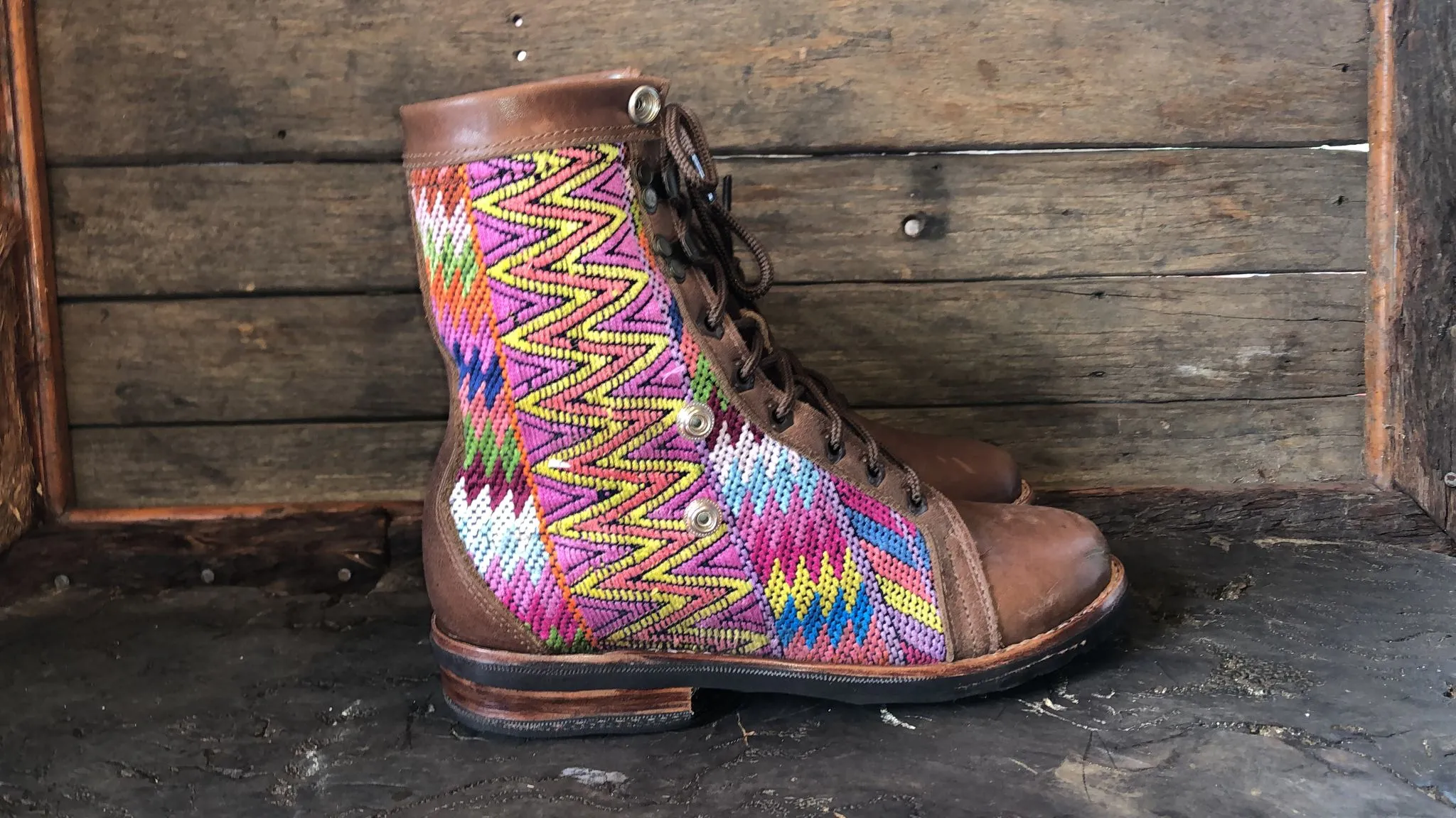 Size 40 Gypsy Boots - Yellow Zigzag