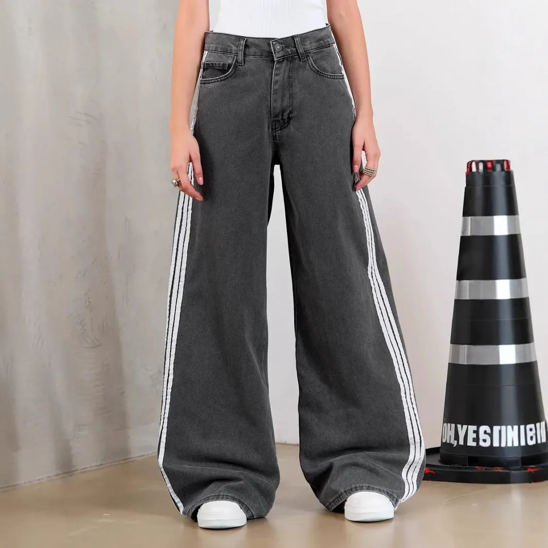 Stylish Contrast Stripe Wide-Leg Denim Pants for Effortless Chic